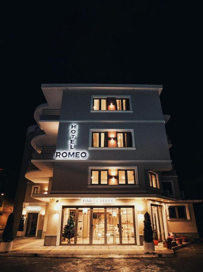 Hotel Romeo Корча Екстер'єр фото