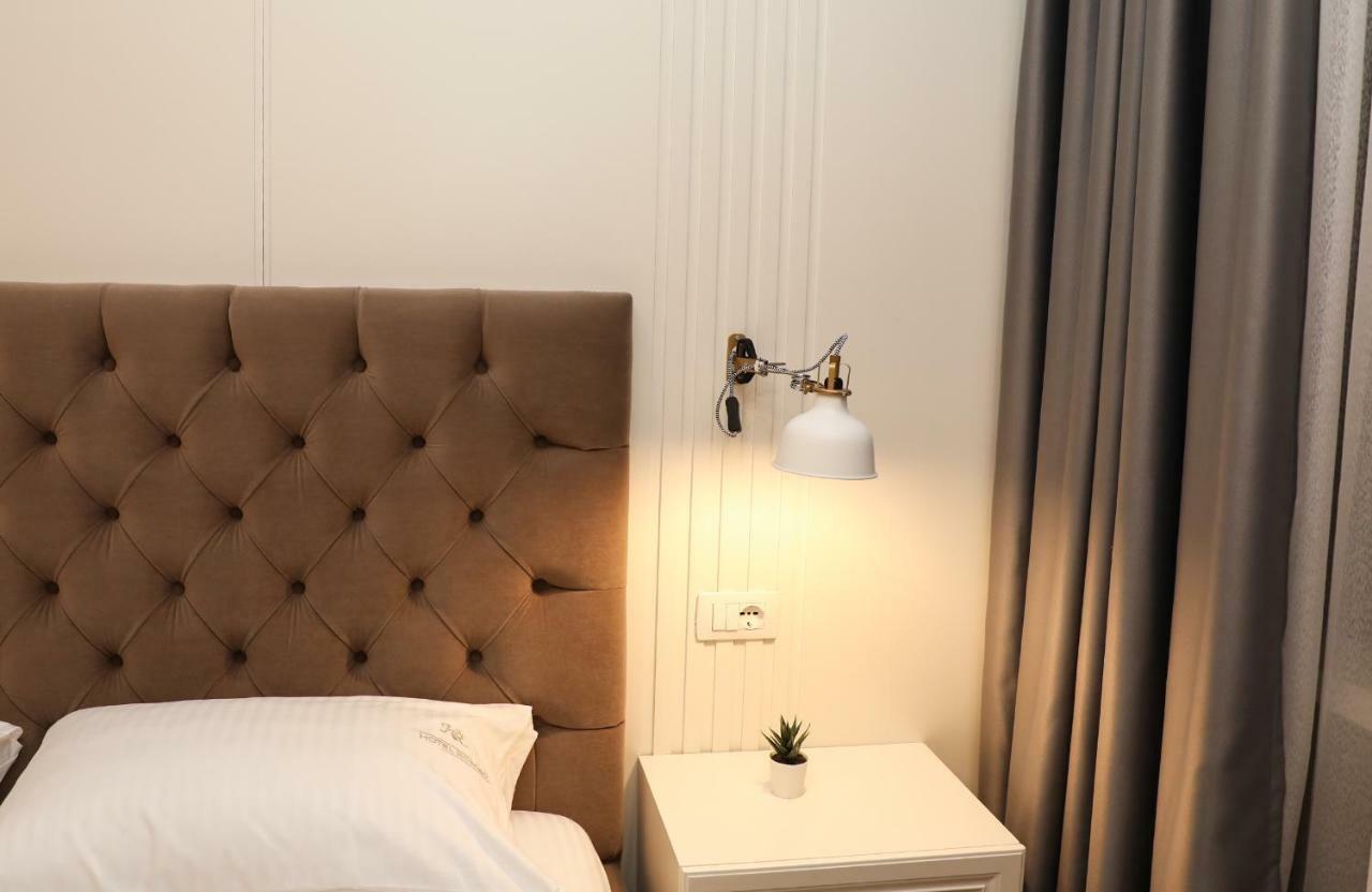 Hotel Romeo Корча Екстер'єр фото